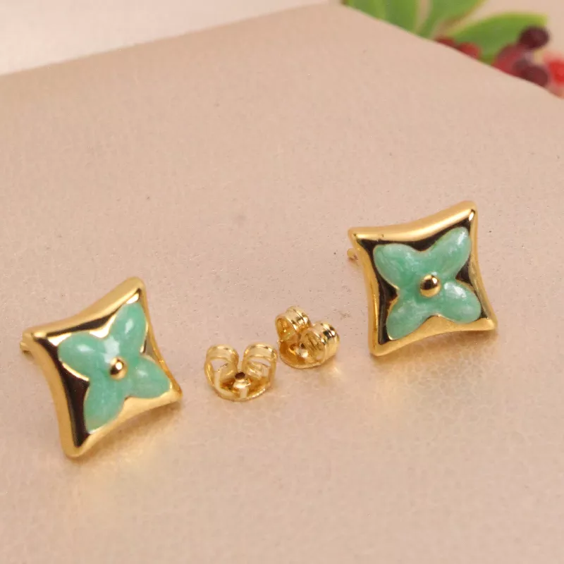Are. Estrella Verde Rodio 1cm - ARM457