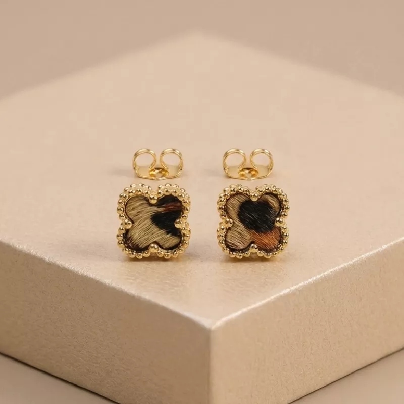 Top. Trebol Animal Print Rodio 1cm - TRK536